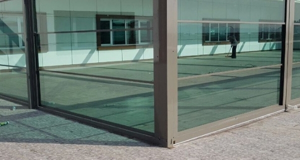 Alaçatı Giyotin Cam, Giyotin Cam Alaçatı, Alaçatı Giyotin Cam Fiyatları, Alaçatı Giyotin Cam Yapan Firmalar, Giyotin Cam Fiyatları Alaçatı, Alaçatı Giyotin Camcı